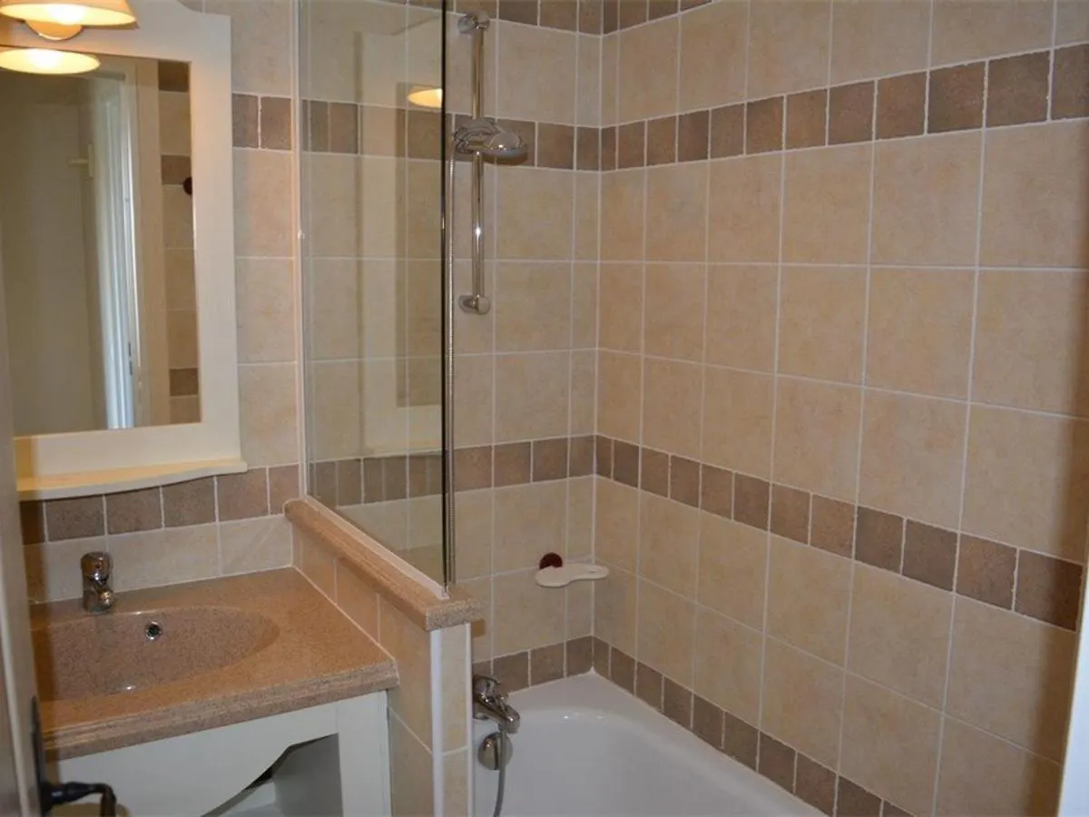 Holiday home Maison Duplex Cosy 3 Pieces, 6 Pers. Avec Terrasse, Parking, Wifi Et Animaux Admis - Grospierres - Fr-1-382-13